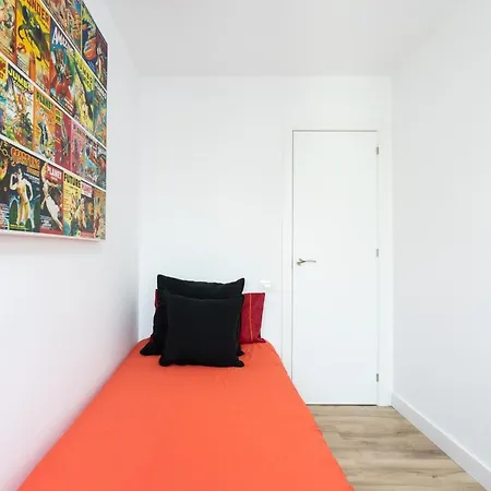 Apartment Home2book Center